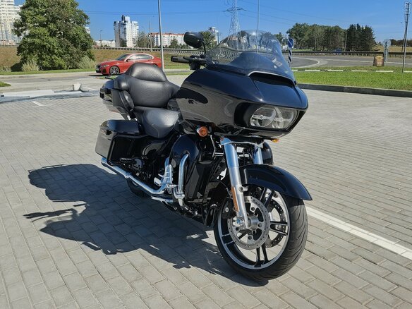 2015 Harley-Davidson Road Glide, чёрный, 993387 рублей - вид 3