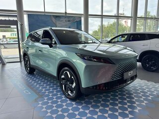 2026 Omoda C7, зелёный, 3099000 рублей, вид 3