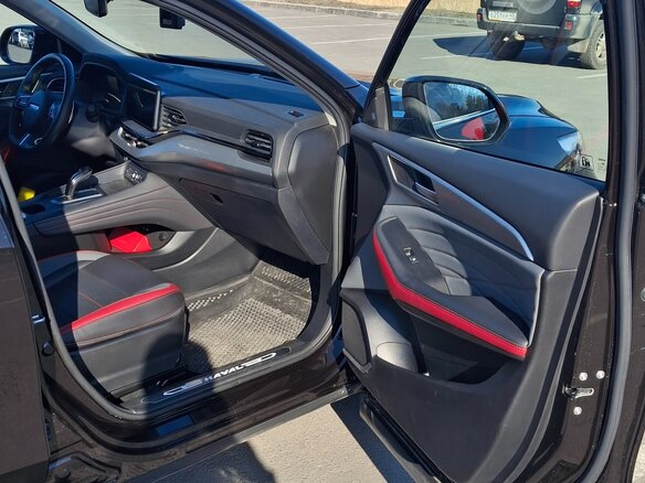 2023 Haval F7x I Рестайлинг, чёрный, 2750000 рублей - вид 6