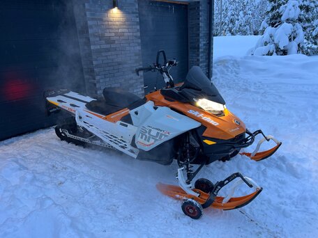2017 BRP Ski-Doo Summit 600, жёлтый, 1150000 рублей, вид 1