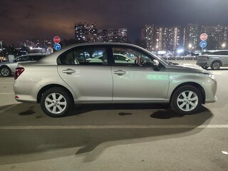 2016 Toyota Corolla Axio XI (E160, E170, E180) Рестайлинг 1, золотистый, 1000000 рублей, вид 2