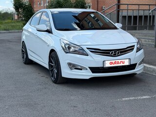 2015 Hyundai Solaris I Рестайлинг, белый, 1190000 рублей, вид 3