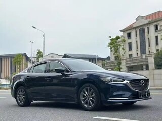 2019 Mazda Atenza III Рестайлинг 2, синий, 1850000 рублей, вид 4