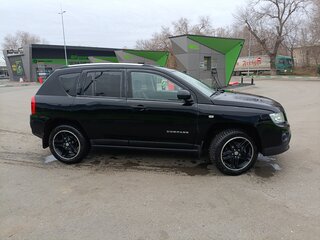 2012 Jeep Compass I Рестайлинг, чёрный, 1000000 рублей, вид 3