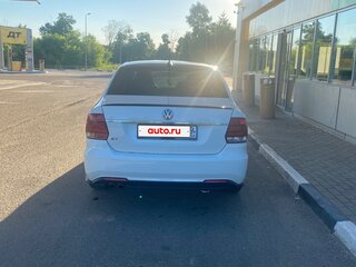 2018 Volkswagen Polo V Рестайлинг, белый, 1200000 рублей, вид 2
