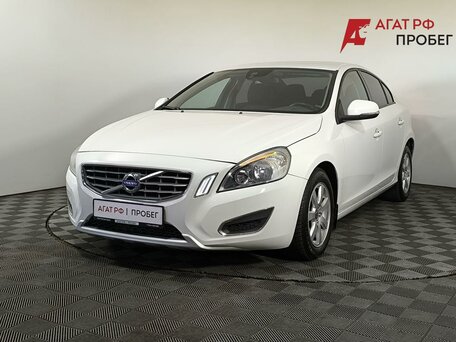 Volvo S60 II