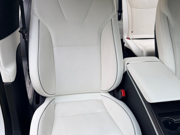 2022 Tesla Model X Plaid I Рестайлинг, белый, 11000000 рублей - вид 13