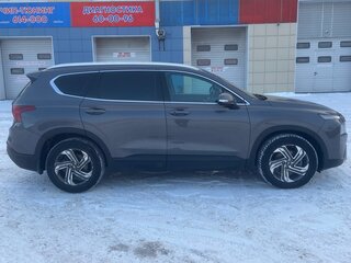 2022 Hyundai Santa Fe IV Рестайлинг, серый, 3700000 рублей, вид 5