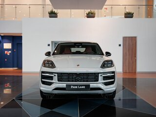 2026 Porsche Cayenne Coupé III Рестайлинг, серый, 19070000 рублей, вид 3