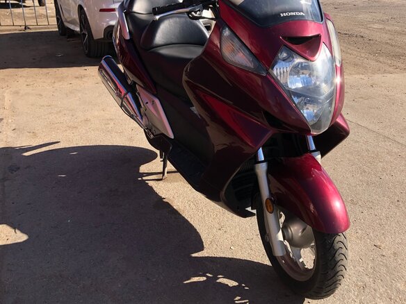 2009 Honda Silver Wing 600, красный, 390000 рублей - вид 3