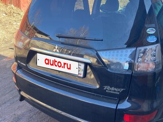 2010 Mitsubishi Outlander II Рестайлинг, чёрный, 1550000 рублей, вид 2