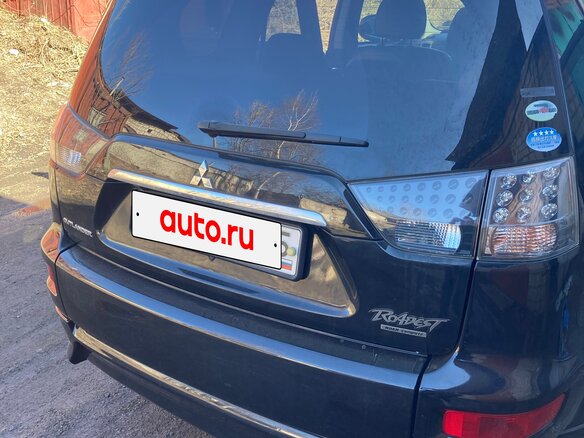 2010 Mitsubishi Outlander II Рестайлинг, чёрный, 1550000 рублей - вид 1