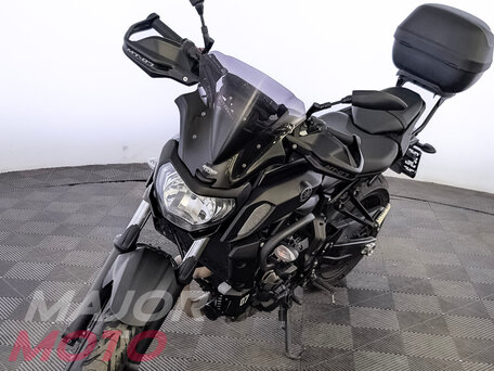 2019 Yamaha MT-07 (FZ-07), серый, 715000 рублей, вид 3
