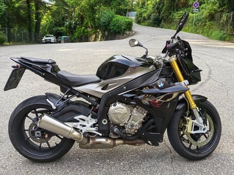 2016 BMW S 1000 R, чёрный, 1300000 рублей, вид 1