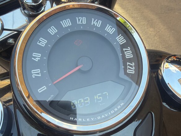 2021 Harley-Davidson Softail Slim, чёрный, 1600000 рублей - вид 4