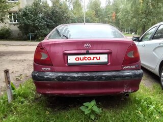 1997 Toyota Avensis I, красный, 180000 рублей, вид 2