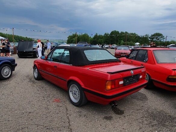 1988 BMW 3 серии 325i II (E30), красный, 3000000 рублей - вид 7