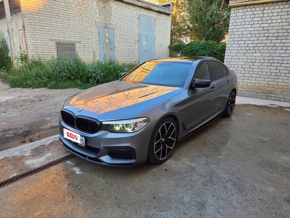 2018 BMW 5 серии 520d xDrive VII (G30/G31/G38), серый, 3100000 рублей