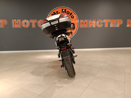 2022 Kawasaki Z 650, белый, 720000 рублей, вид 4