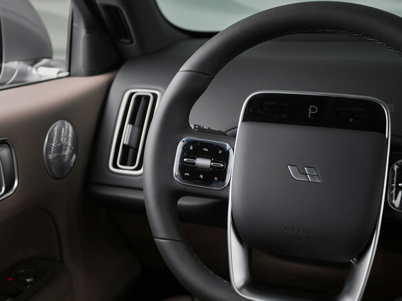 2025 Li Auto (Lixiang) L6 I, серебристый, 7848600 рублей - вид 15