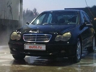 2000 Mercedes-Benz C-Класс 320 II (W203), чёрный, 1000000 рублей, вид 1