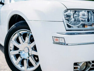 2008 Chrysler 300C I, белый, 2400000 рублей, вид 5