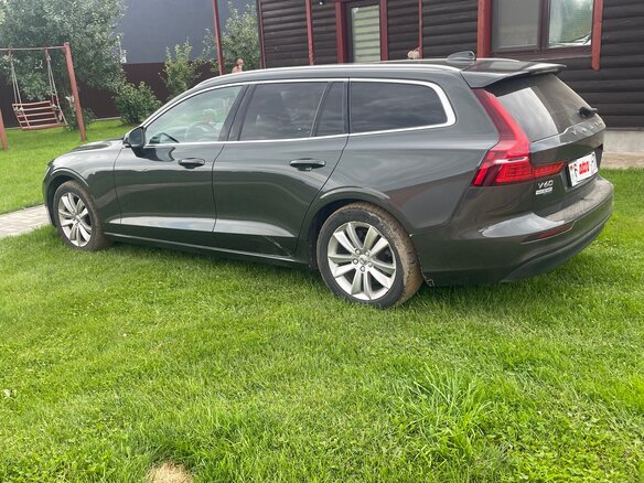 2019 Volvo V60 II, серый, 2220000 рублей - вид 11