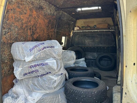 2013 Ford Transit, бежевый, 750000 рублей - вид 1