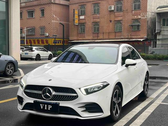 Открыть фотографии: Mercedes-Benz A-Класс IV (W177)