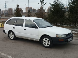 1995 Toyota Sprinter VII (E100), белый, 330000 рублей, вид 3