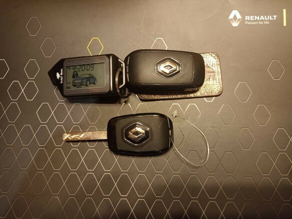 2021 Renault Duster, серый - вид 36