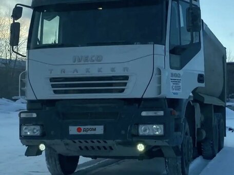 2008 Iveco Trakker, белый, 2150000 рублей, вид 1