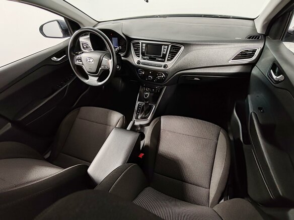 2020 Hyundai Solaris II Рестайлинг, серый, 1455000 рублей - вид 10