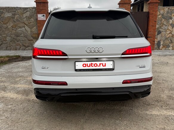 2020 Audi Q7 45 TDI II (4M) Рестайлинг, белый, 8350000 рублей - вид 5