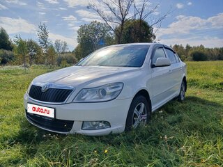 2013 Skoda Octavia II (A5) Рестайлинг, белый, 650000 рублей, вид 3