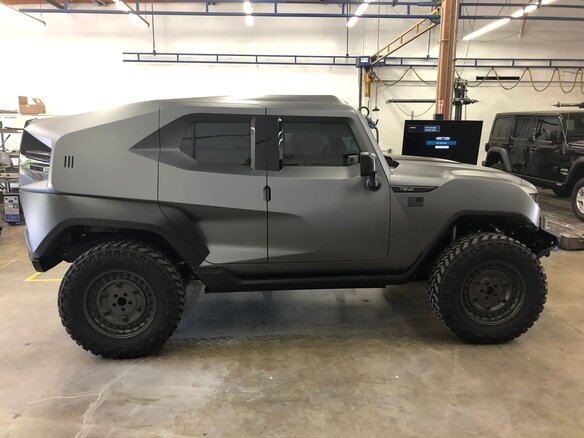 2019 Rezvani Tank I, серый - вид 6