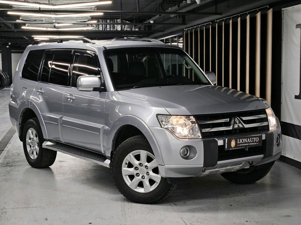 Открыть фотографии: Mitsubishi Pajero IV
