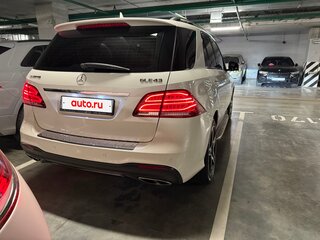 2016 Mercedes-Benz GLE AMG 43 AMG I (W166), белый, 4220000 рублей, вид 3