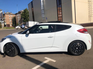 2011 Hyundai Veloster I, белый, 990000 рублей, вид 3