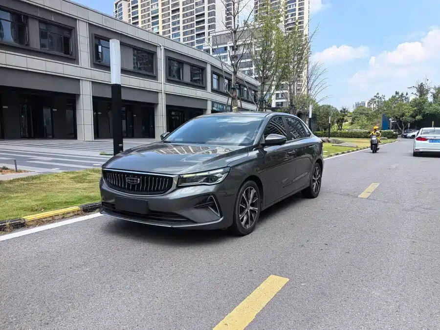 Открыть фотографии: Geely Emgrand II