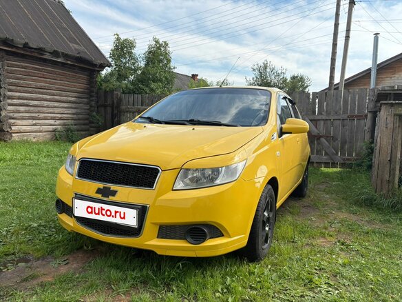 2008 Chevrolet Aveo I Рестайлинг, жёлтый, 470000 рублей - вид 1