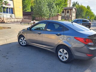 2011 Hyundai Solaris I, серый, 515000 рублей, вид 5