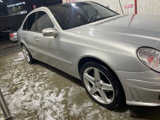 2002 Mercedes-Benz E-Класс 320 III (W211, S211), серый, 700000 рублей, вид 3