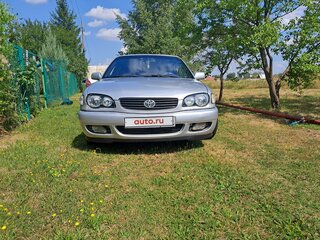 2001 Toyota Corolla VIII (E110) Рестайлинг, серебристый, 320000 рублей, вид 2