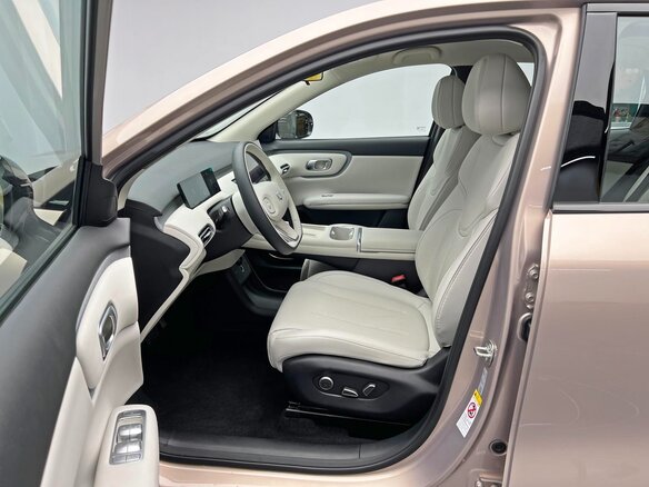 2026 Changan Qiyuan Q05 51.9 kWh II, серый, 2296066 рублей - вид 13