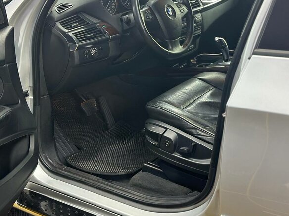 2007 BMW X5 3.0si II (E70), серебристый, 1550000 рублей - вид 8