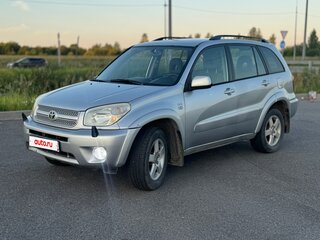 2005 Toyota RAV4 II (XA20) Рестайлинг, серебристый, 570000 рублей, вид 3