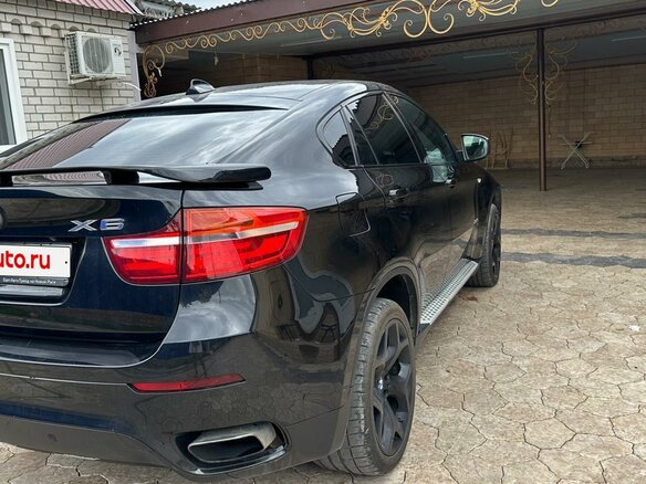 2012 BMW X6 50i I (E71) Рестайлинг, чёрный, 1800000 рублей - вид 2