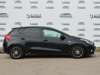 2013 Kia Ceed II, чёрный, 720000 рублей, вид 4