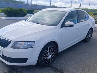 2013 Skoda Octavia III (A7), белый, 650000 рублей, вид 1